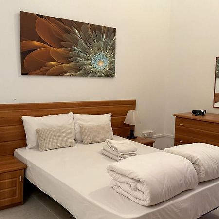 Fac- Falcon'S Nest Valletta Luaran gambar